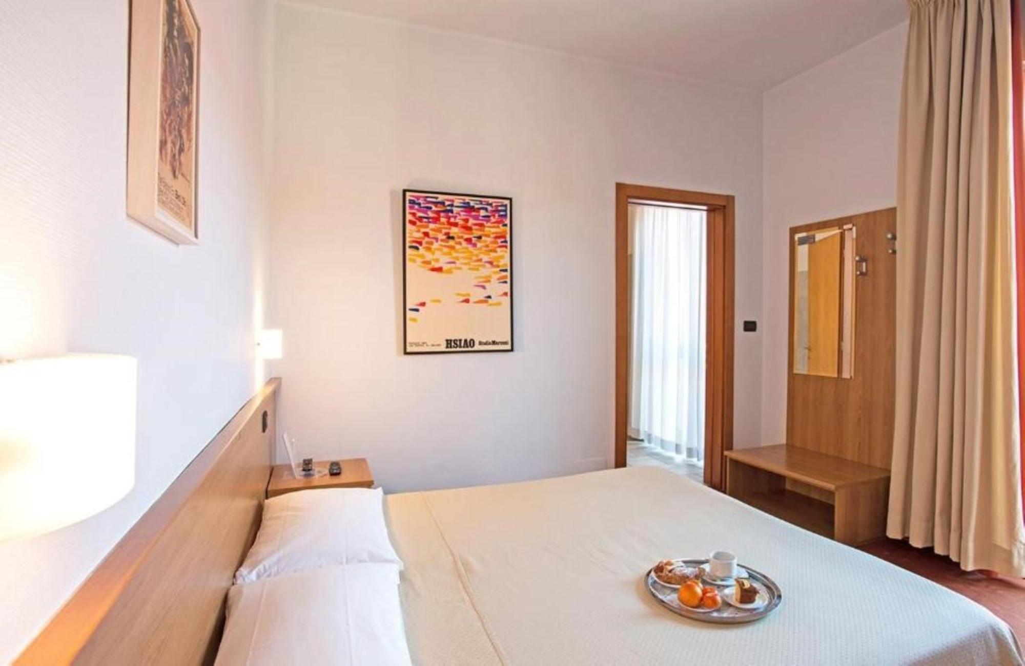 Hotel Lux Αλεξάνδρεια Εξωτερικό φωτογραφία