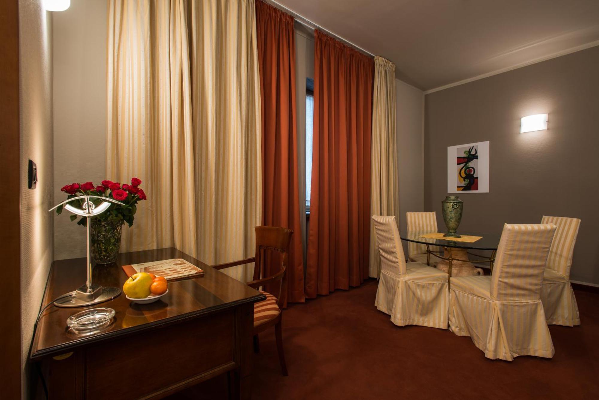 Hotel Lux Αλεξάνδρεια Εξωτερικό φωτογραφία