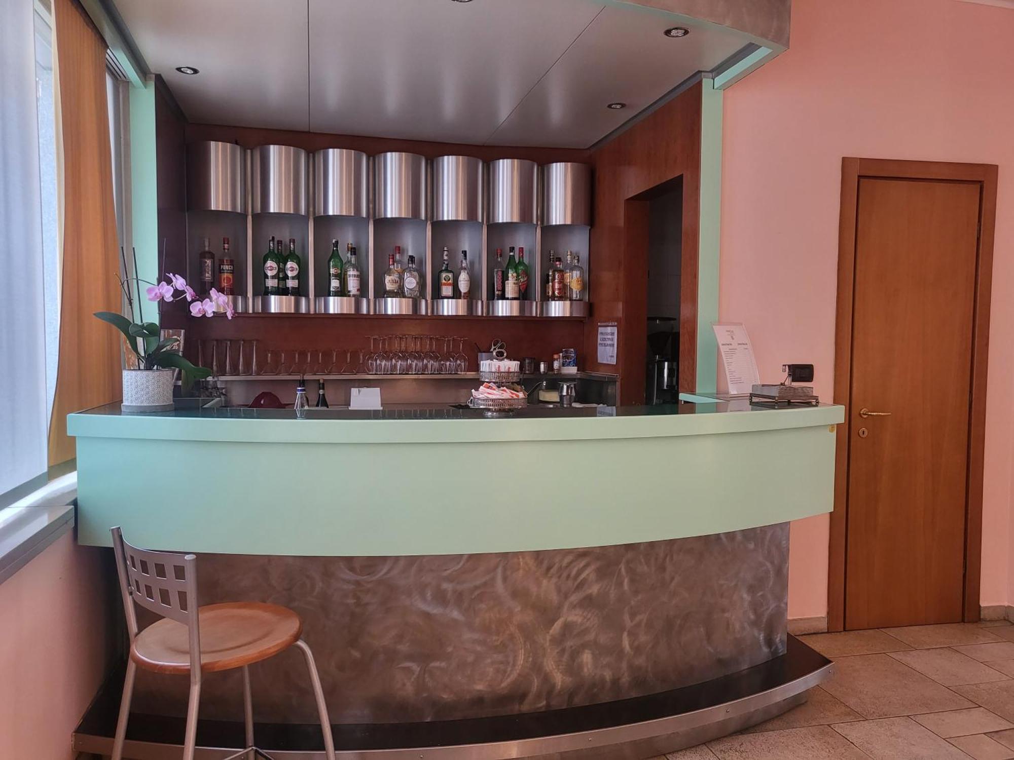 Hotel Lux Αλεξάνδρεια Εξωτερικό φωτογραφία