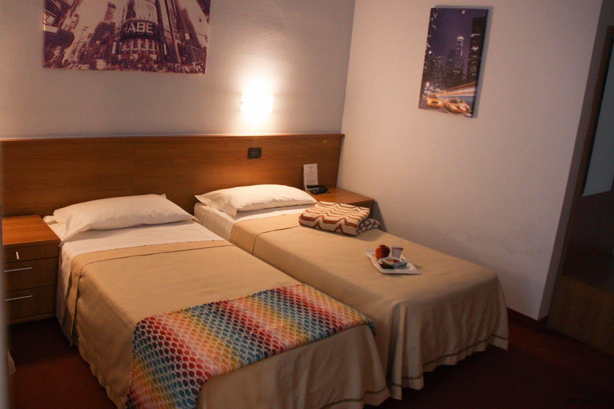 Hotel Lux Αλεξάνδρεια Εξωτερικό φωτογραφία